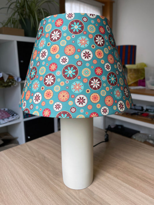 Retro Blossom - Conisch