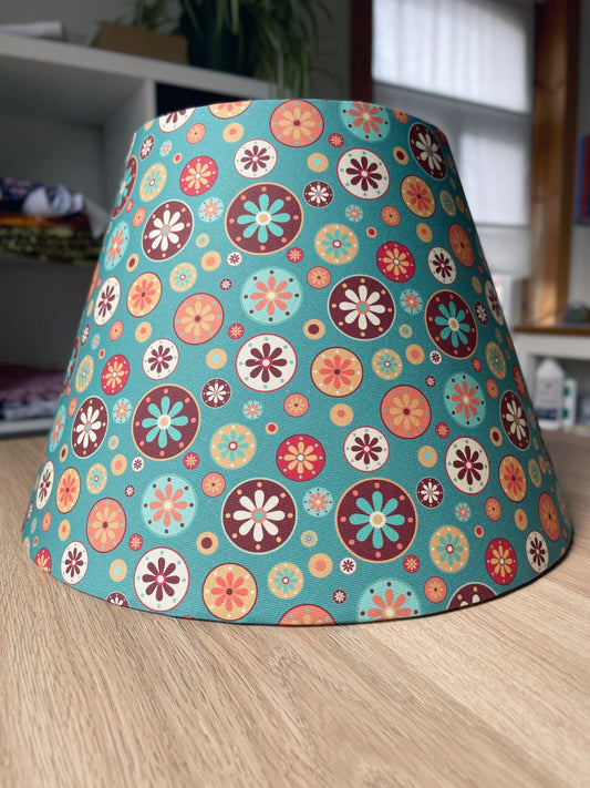 Retro Blossom - Conisch