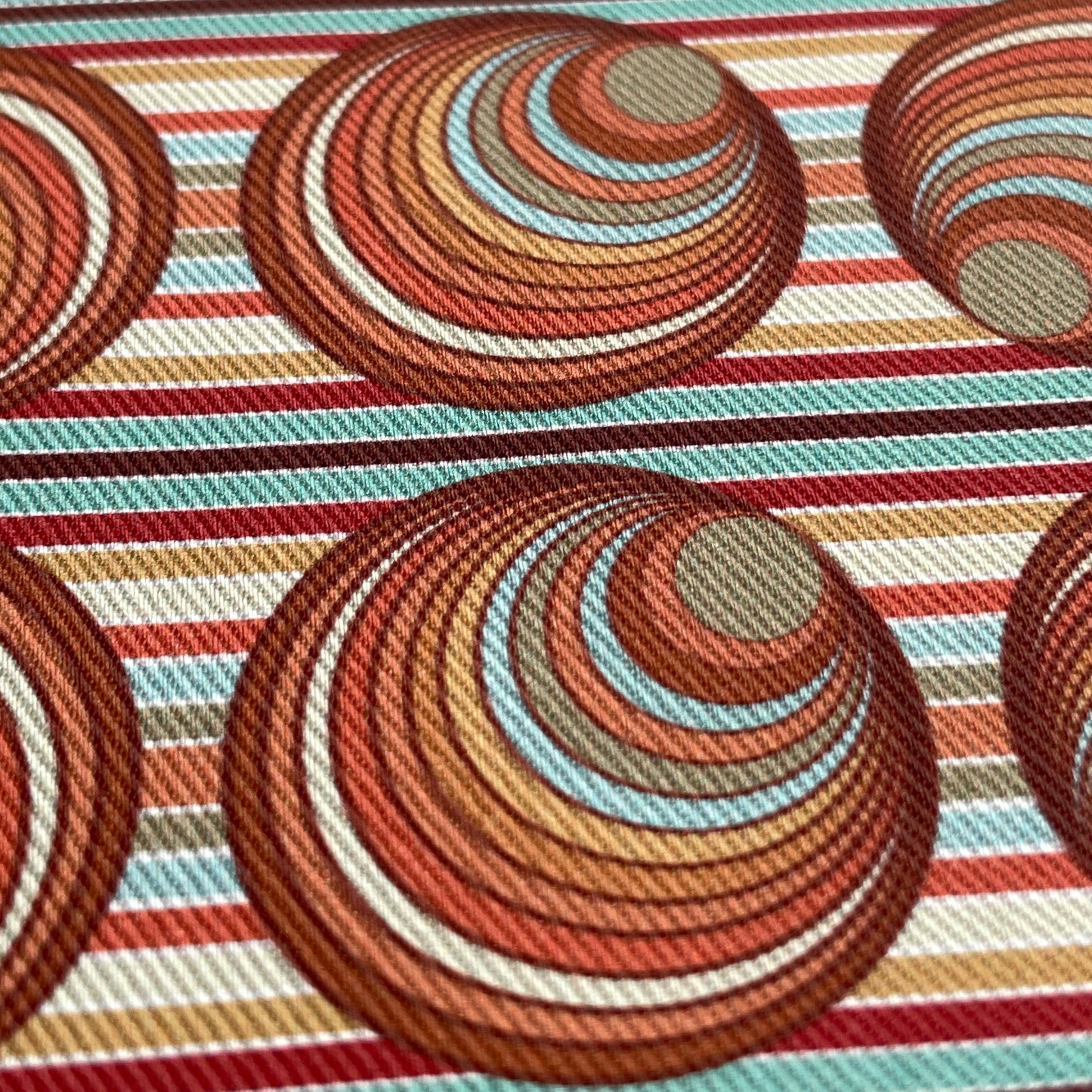 Orbit Stripe